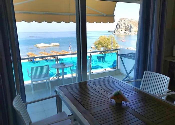 Vakantiehuis Tsampika's Sea View *