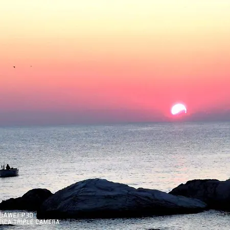 Tsampika's Sea View Tatil Evi *