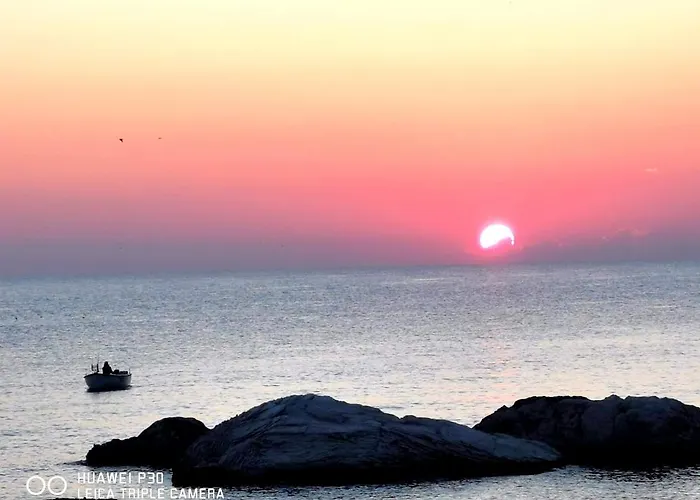 Tsampika's Sea View Дом отдыха *